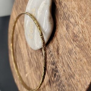 B2815 brushed‎ gold celtic bracelet stunning